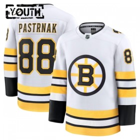 Lasten NHL Boston Bruins Pelipaita 2025-26 Fanatics Premium David Pastrnak Vieras Valkoinen